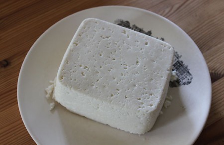 601