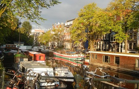 Thuis?