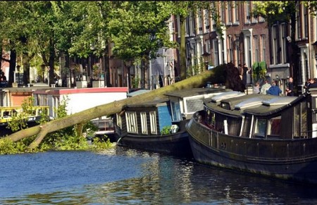 Thuis?