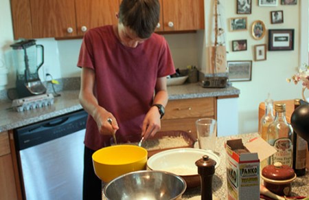 Hoe je bitterballen maakt zonder gefrustreerd te worden